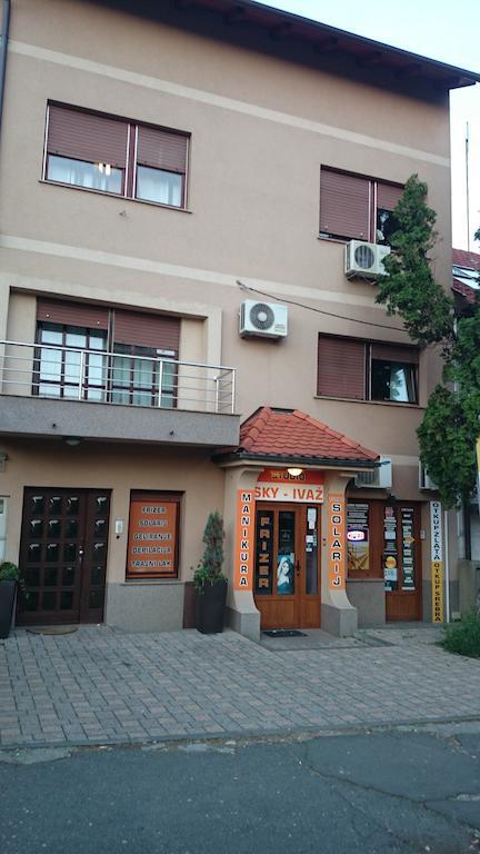 Apartments Ziher Ζάγκρεμπ Δωμάτιο φωτογραφία